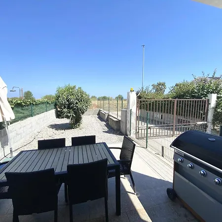 Isca Calabretta M28 Apartment *