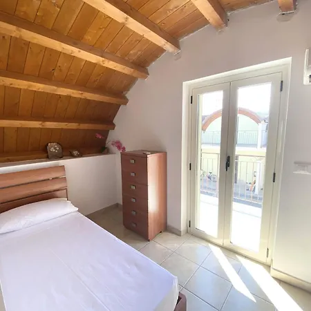Apartmán Isca Calabretta M28 *